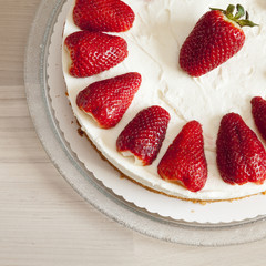 Erdbeer-Joghurt-Sahnetorte