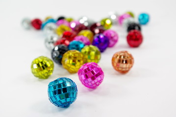 Mini boules à facettes