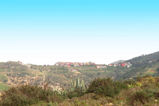 Msirda Fouaga, r&eacute;gion de l'Ouest alg&eacute;rien, village d'Arbouze