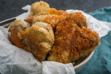 Crisp crunchy golden chicken wings