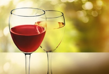 Wine. Red and white wine in glasses