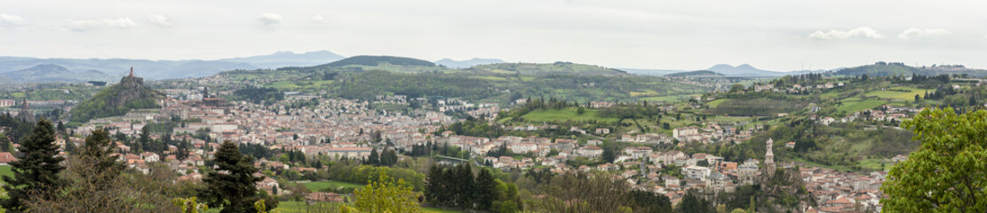 Fototapeta na wymiar L Puy en Velay