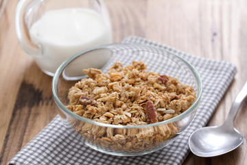 granola in bowl and milk