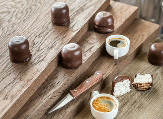 Fresh marshmallows with two cups of coffee