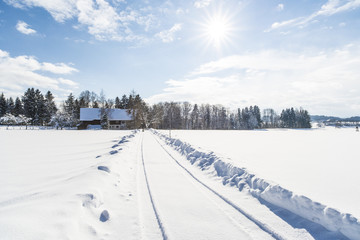 Fototapeta na wymiar Allgäu Winterpanorama mit Sonnenschein