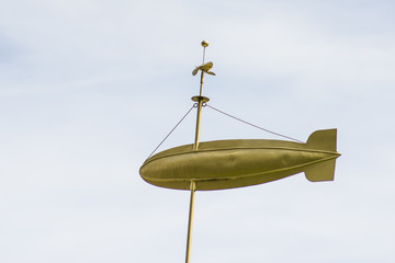 Graf Zeppelin Statue vor dem Graf Zeppelin Haus