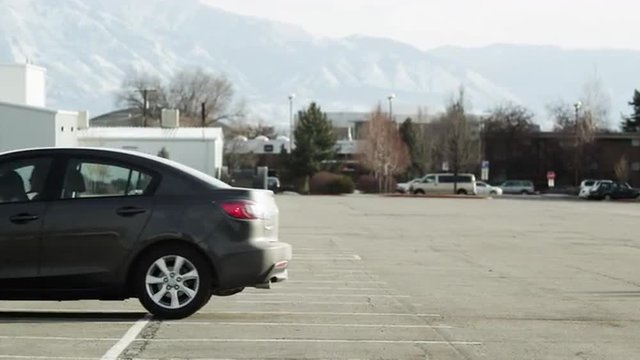 WS Car stopping abruptly / Provo, Utah, USA