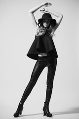 Fashion woman model in black dress - 82504726