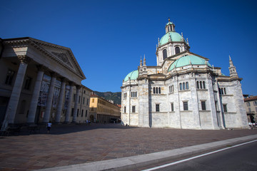 Fototapeta premium Como Cathedral on Lake Como