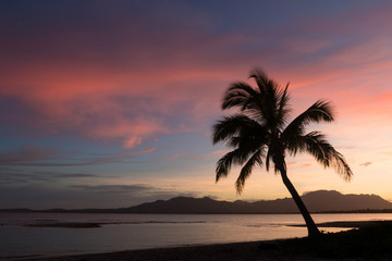Naklejka na ściany i meble Sunrise at a beach, Fiji