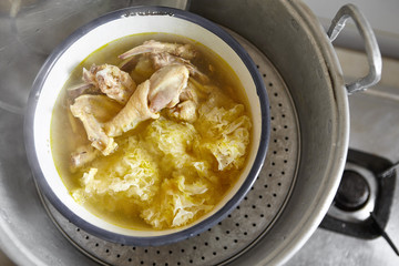 Chinese herbal chicken soup
