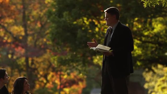 MS PAN Teacher having lecture in park, Buena Vista, Virginia, USA