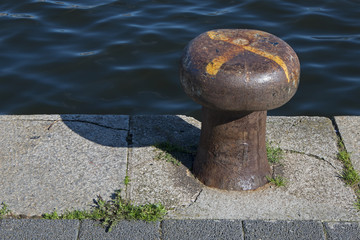 bollard rusty at a harbour