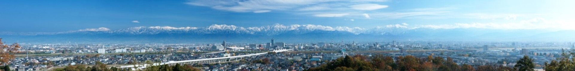 立山連峰パノラマ（ロング）