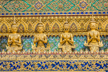 walls grand palace Phra Mondop