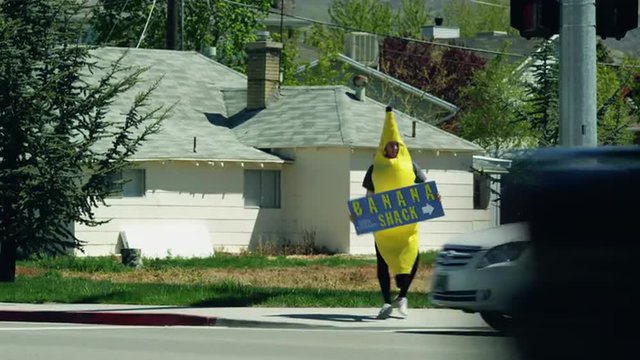 WS Hitchhiker wearing banana costume / Orem, Utah, USA