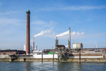 Fototapeta na wymiar Industry Duisburg Homberg - Germany