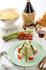 Pasta with asparagus