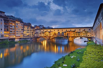 Foto op Canvas Florence. Image of Ponte Vecchio in Florence, Italy  at dusk. © rudi1976
