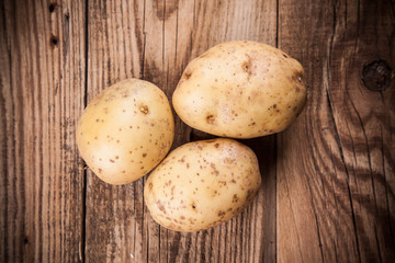 Fototapeta na wymiar Fresh Potato