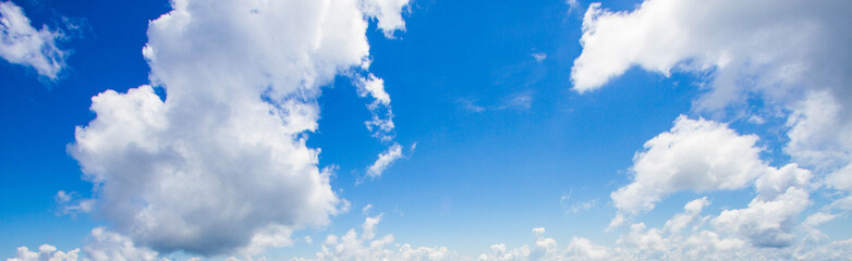 sky panorama © phobenjarong