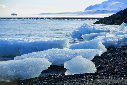 Ice floes at glacier lagoon Jokulsarlon in Iceland