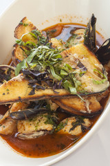 bowl of cioppino with toast points