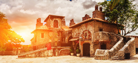 Ancient village Altos de Chavon - Colonial town reconstructed in - obrazy, fototapety, plakaty