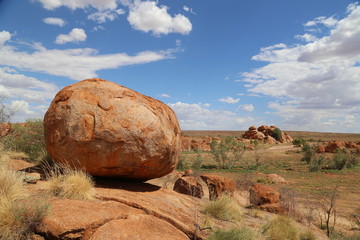 Devils marbles