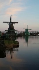 Fototapeta na wymiar Windmill in Netherlands