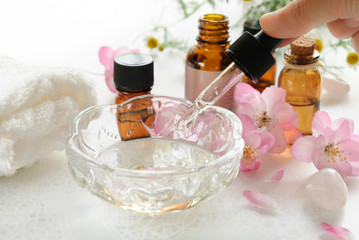 Obraz na płótnie Canvas essential oils for aromatherapy treatment