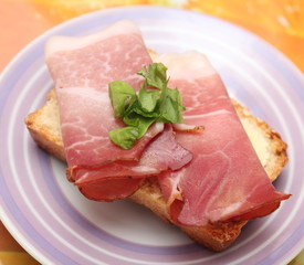 Schinkenbrötchen