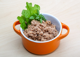 Canned tuna
