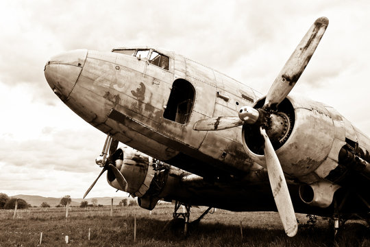 remains of a Dakota DC3 aircraft