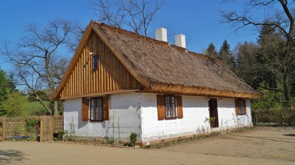 Fototapeta na wymiar Farm, wooden buildings of the area of the museum 