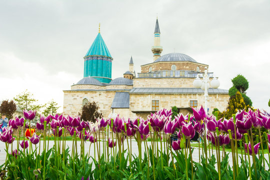 mevlana m&uuml;zesi