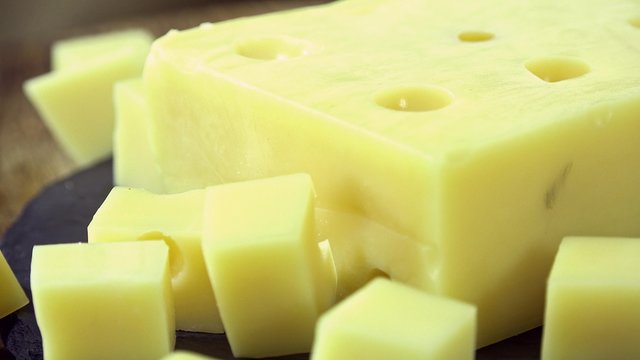 Cheese (not seamless loopable)