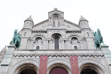 Fototapeta na wymiar Basilica Sacre Coeur in White background