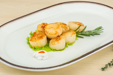 Grilled scallops