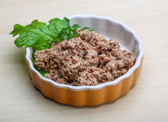 Canned tuna