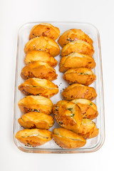 Pogataschen gefüllt