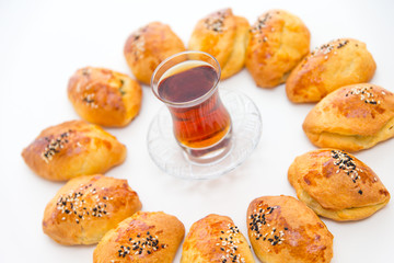 Pogataschen gefüllt