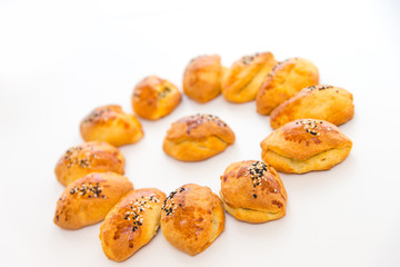 Pogataschen gefüllt
