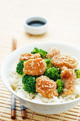 teriyaki chicken and broccoli stir fry with rice