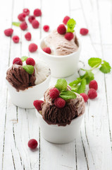 Ice cream with berry and mint
