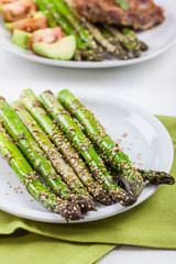 Glazed green asparagus
