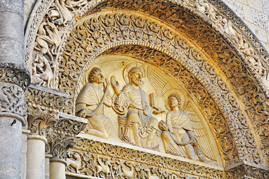Cristo majestad, catedral de San Pedro de Angoul&ecirc;me, Francia