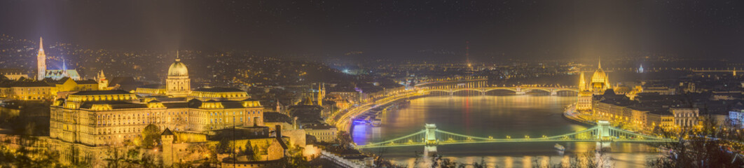 Obraz premium Panorama of Budapest, Hungary