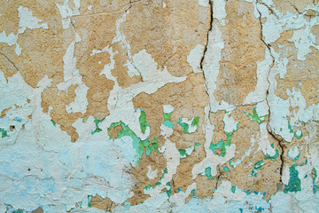 Peeling wall