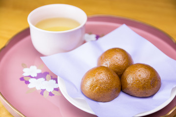 お饅頭